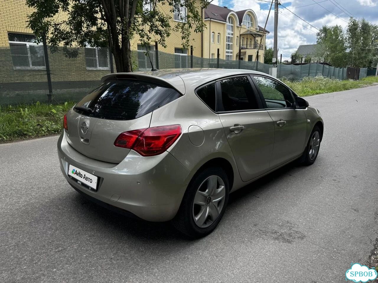 Opel Astra 1.6 AT, 2011, 221 830 км фото 5