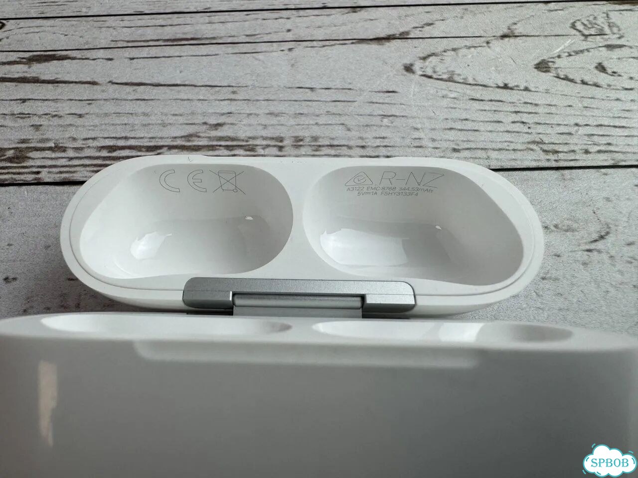 Кейс для Apple AirPods Pro 3 фото 3