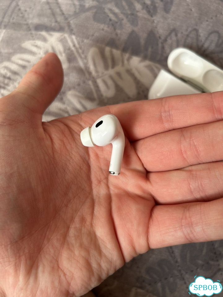 Наушники apple airpods фото 3