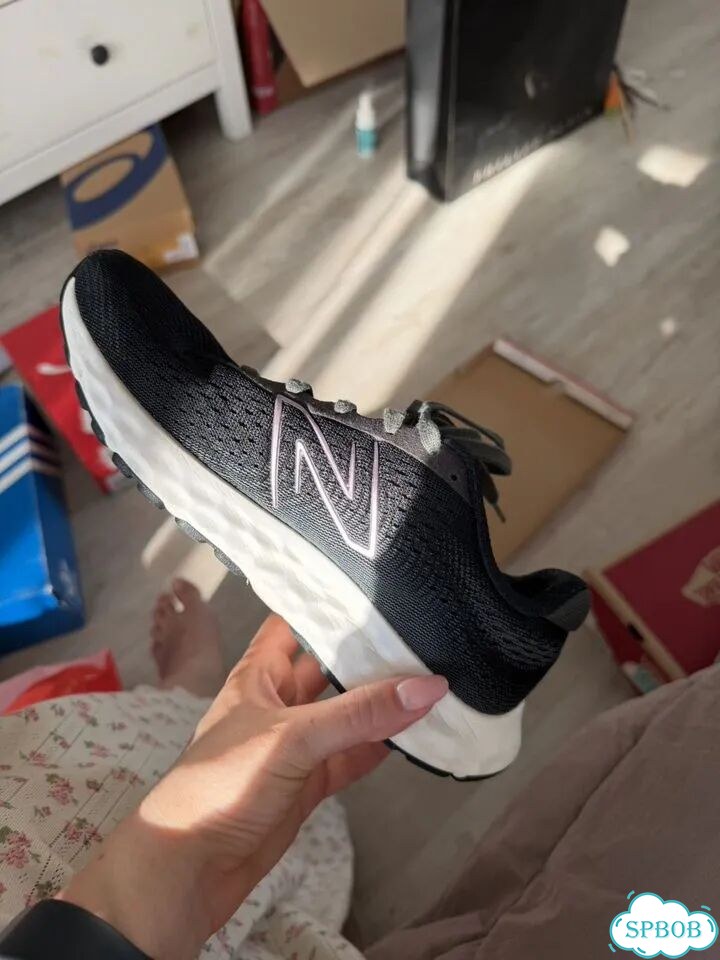 Кроссовки new balance фото 1