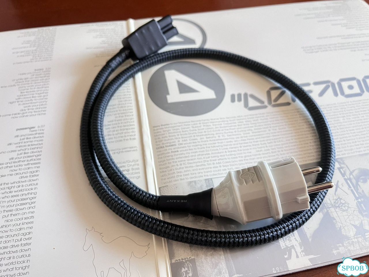 Audioquest NRG - X3 power cord фото 1