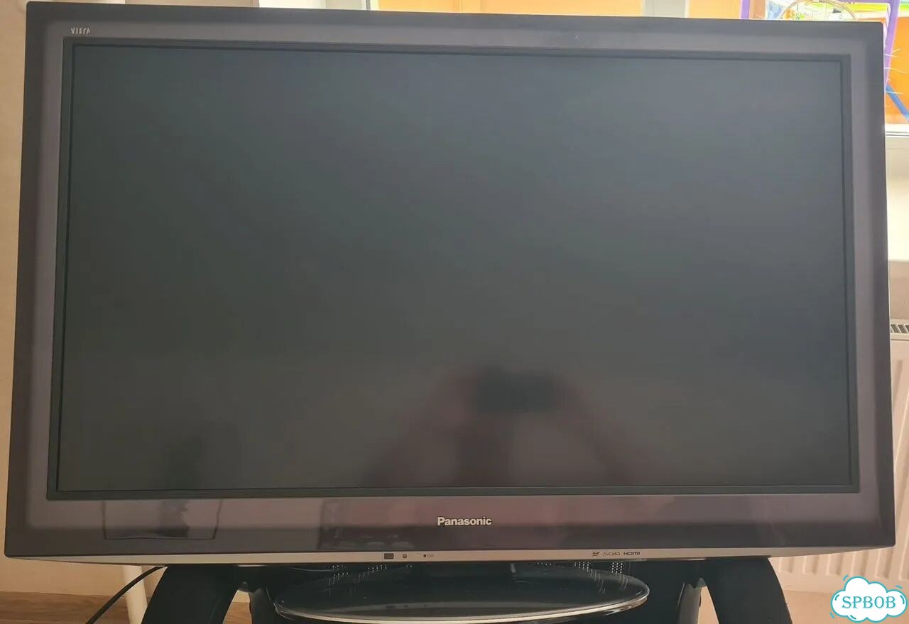Телевизор Panasonic TX-LR32D25 на запчасти фото 1