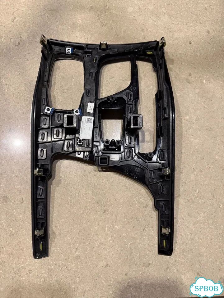 Накладка центральной консоли BMW f90 8070608-05 фото 4