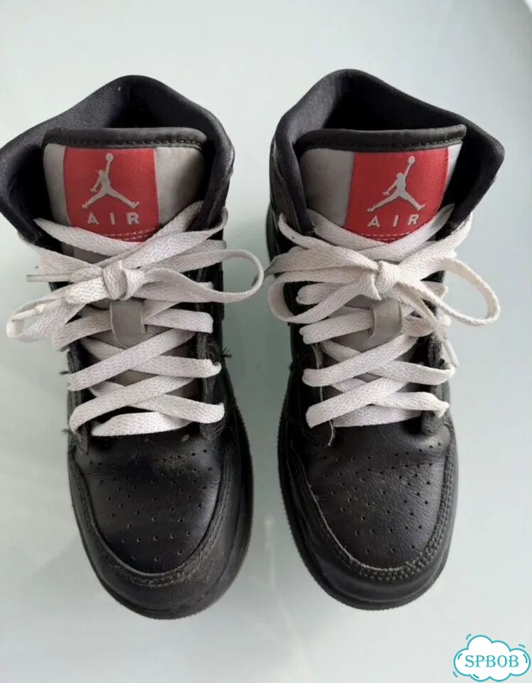 Кроссовки nike air jordan оригинал фото 2