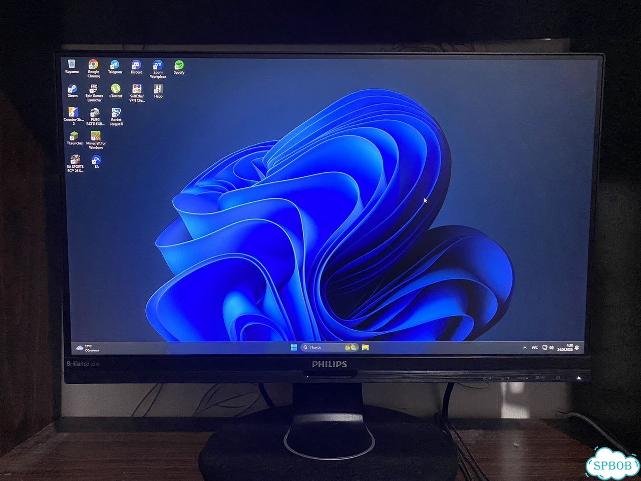 Монитор Philips фото 4
