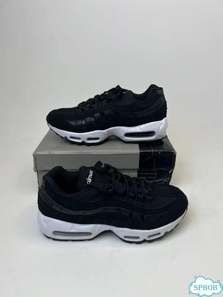 Кроссовки Nike Air Max 95 черные фото 5