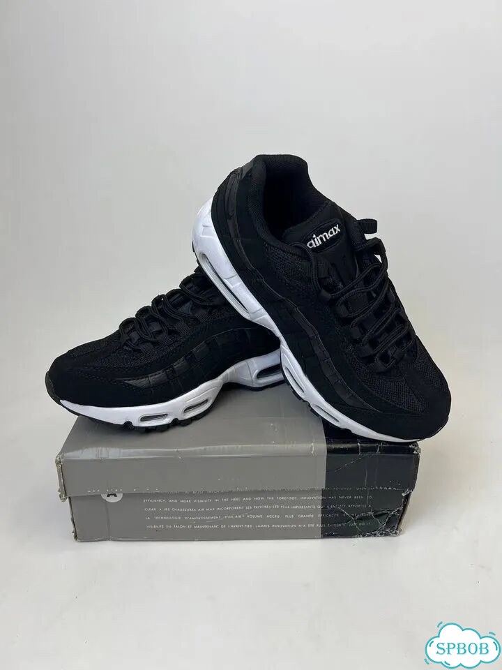 Кроссовки Nike Air Max 95 черные фото 8