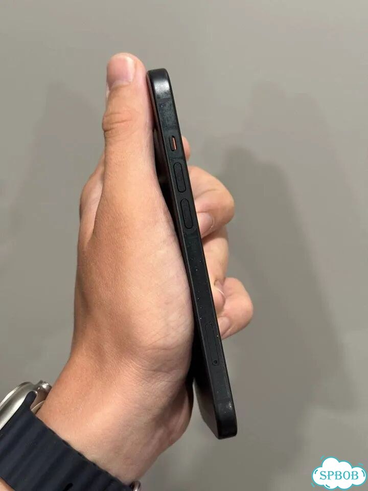 iPhone 15, 128 ГБ, SIM + eSIM фото 3