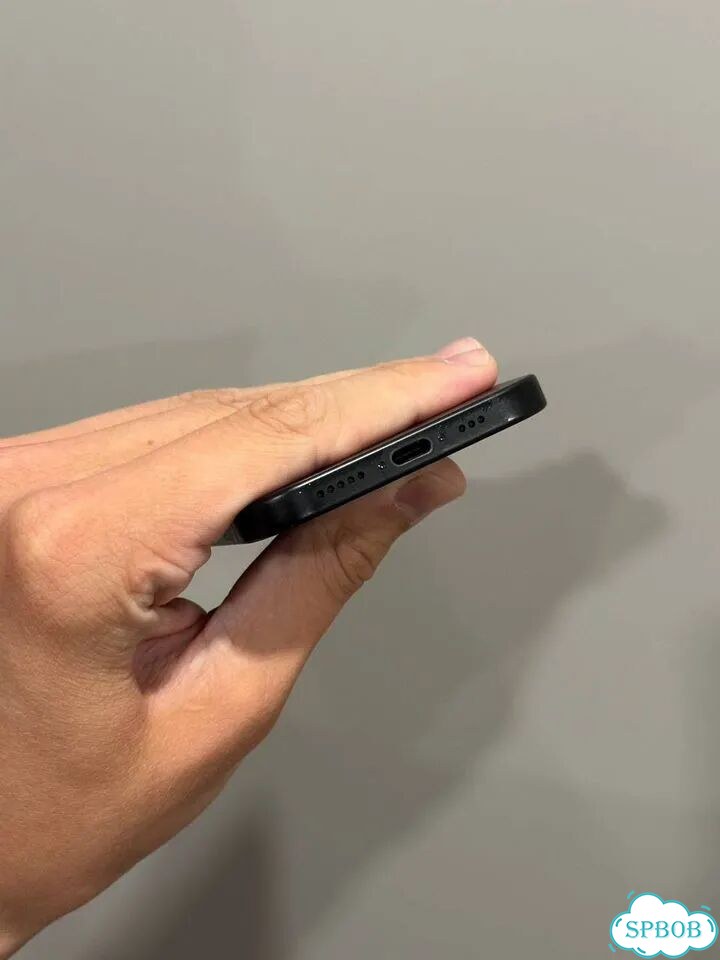 iPhone 15, 128 ГБ, SIM + eSIM фото 6