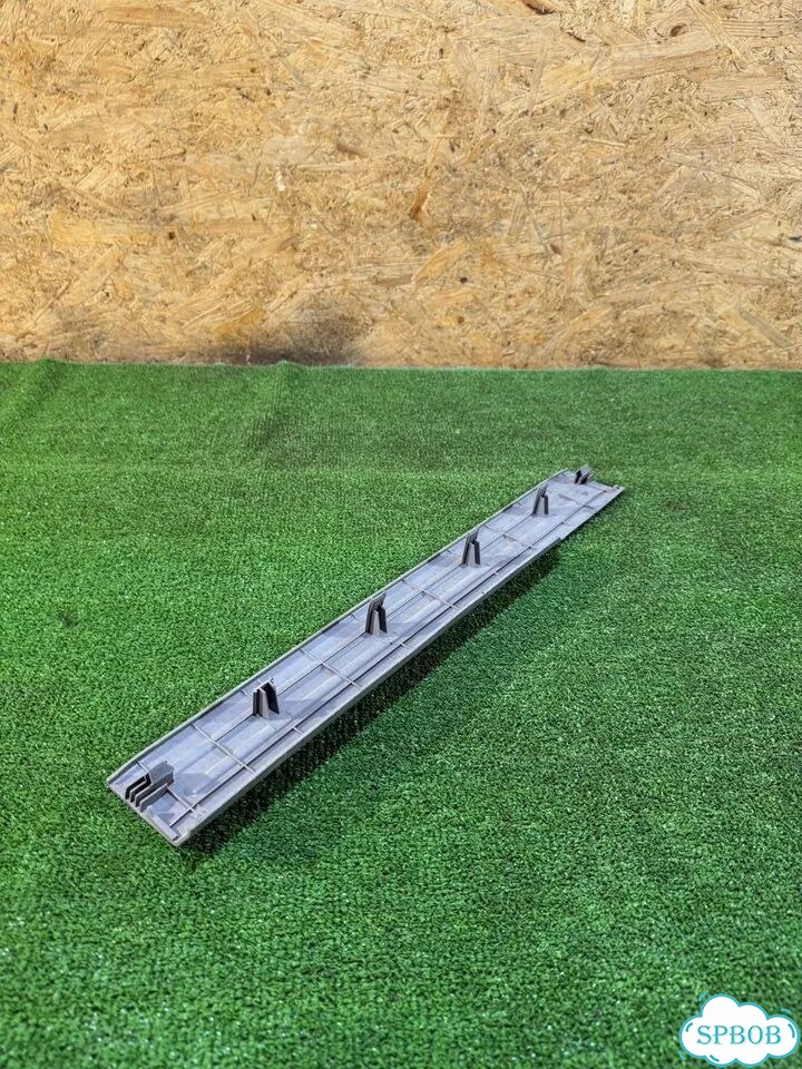 Накладка порога Kia Sorento 2003-2009 858703E000 фото 4