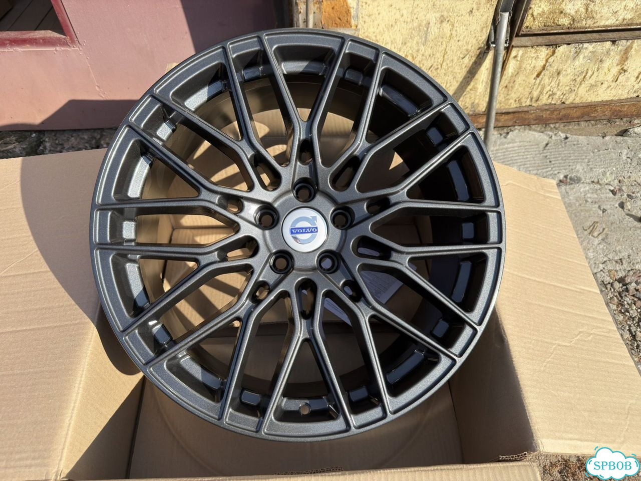 Литые диски Volvo 8×R19 5×108 фото 1