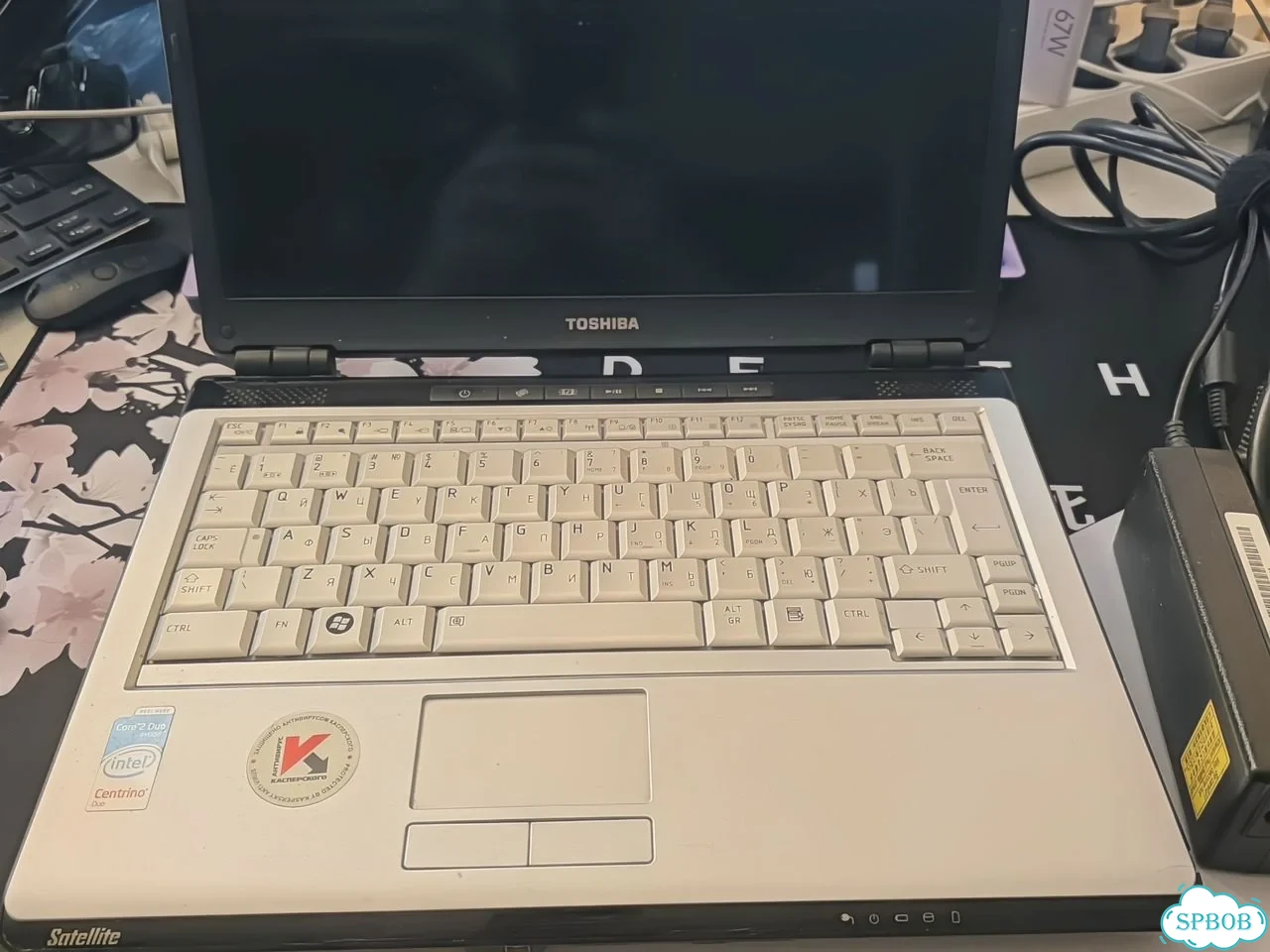 Toshiba satellite u300-111 фото 2
