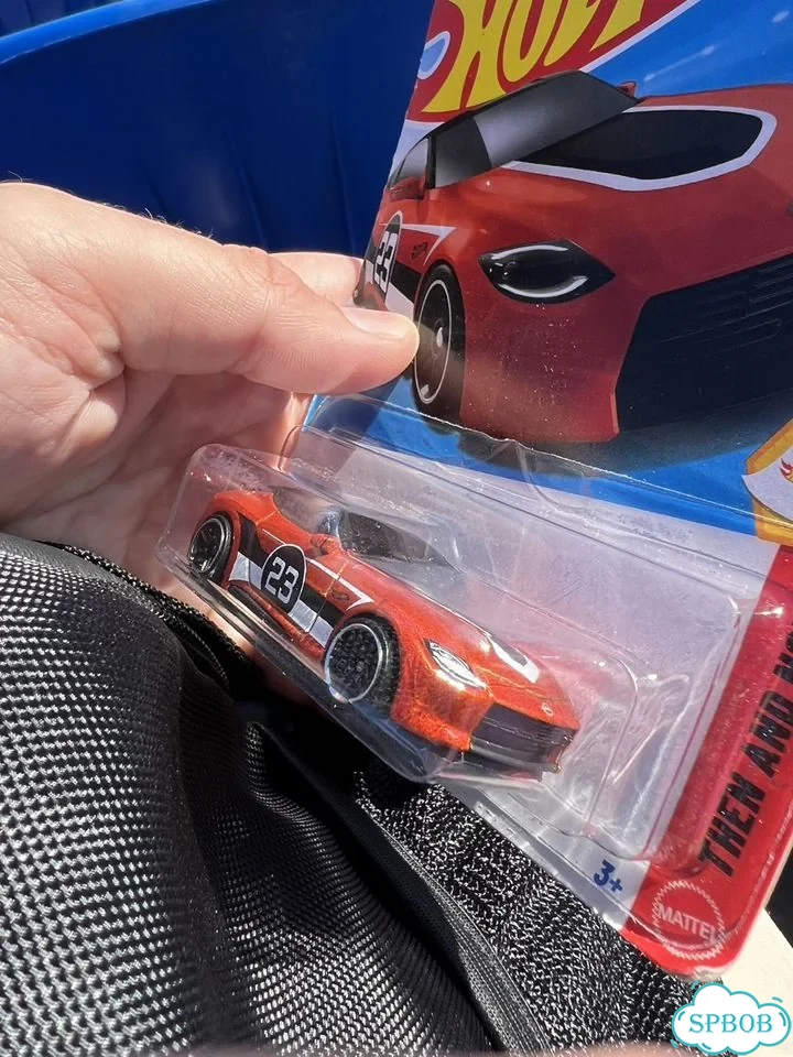 Hot wheels nissan z фото 2