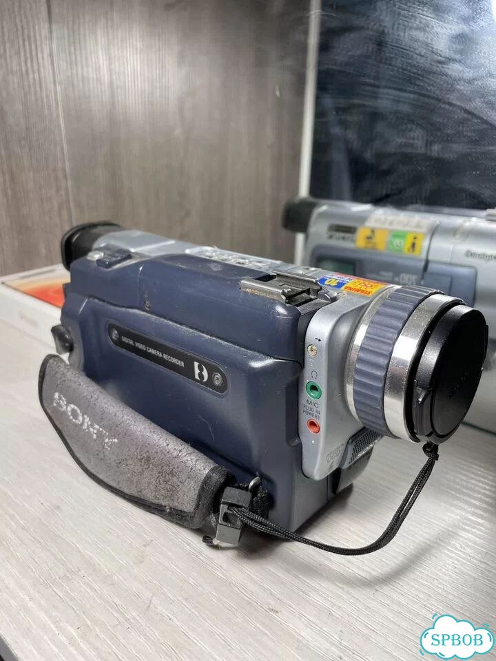 Видеокамера sony digital8 handycam DCR-TRv530 фото 2
