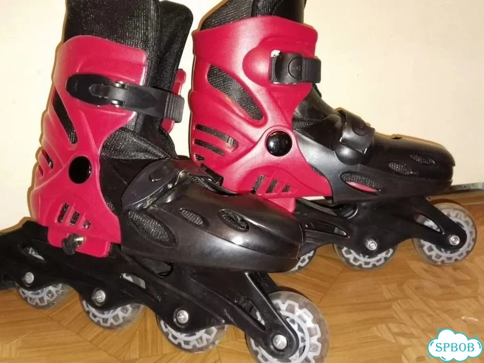 Роликовые коньки раздвижные 39-42 состояние новых фото 1