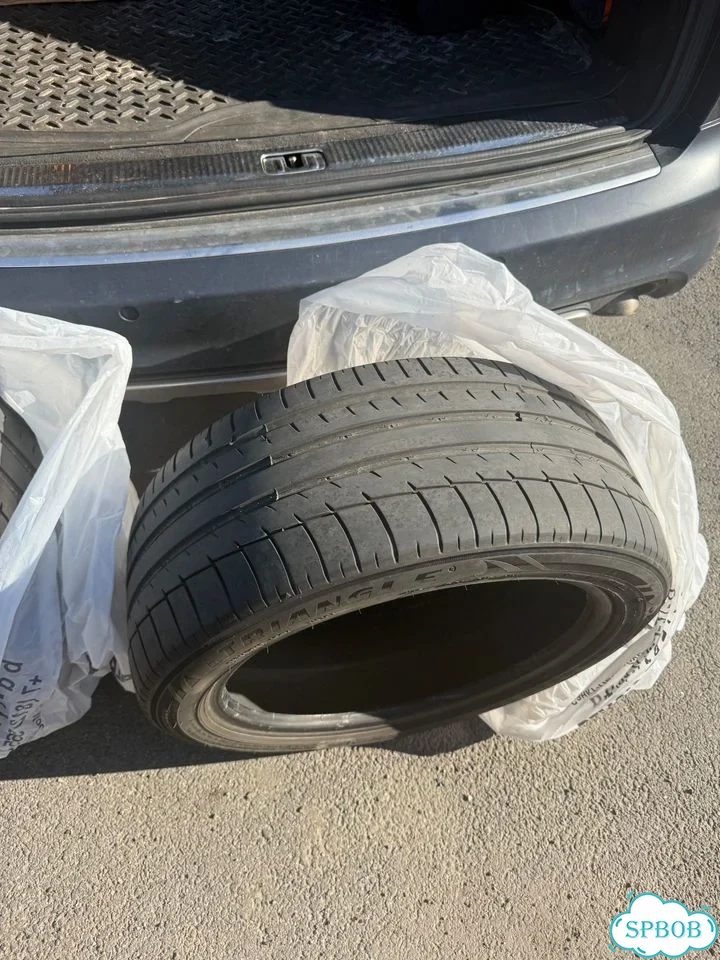 Continental ContiPremiumContact 5 245/45 R18 фото 1