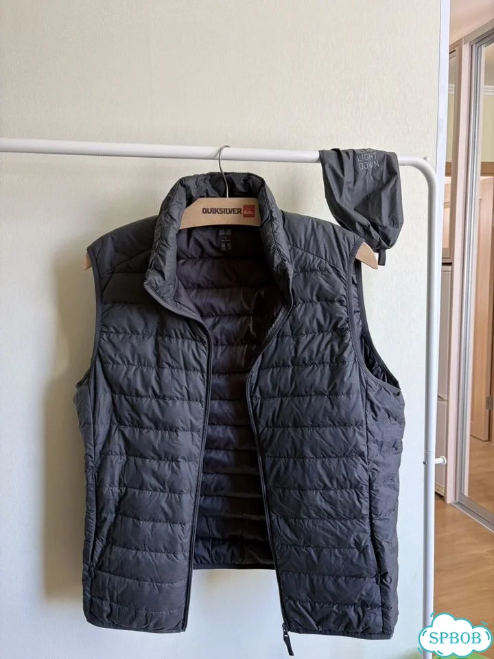 Жилет uniqlo фото 1