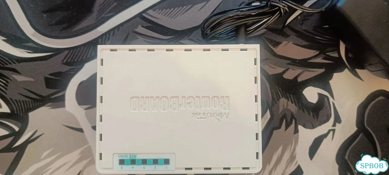Mikrotik hEX rb750gr3 фото 1