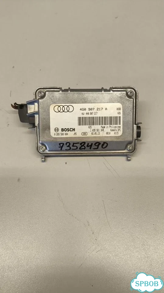 Камера Audi A8 D4 4H фото 1
