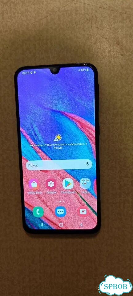 Samsung Galaxy A40, 4/64 ГБ, 2 SIM фото 1