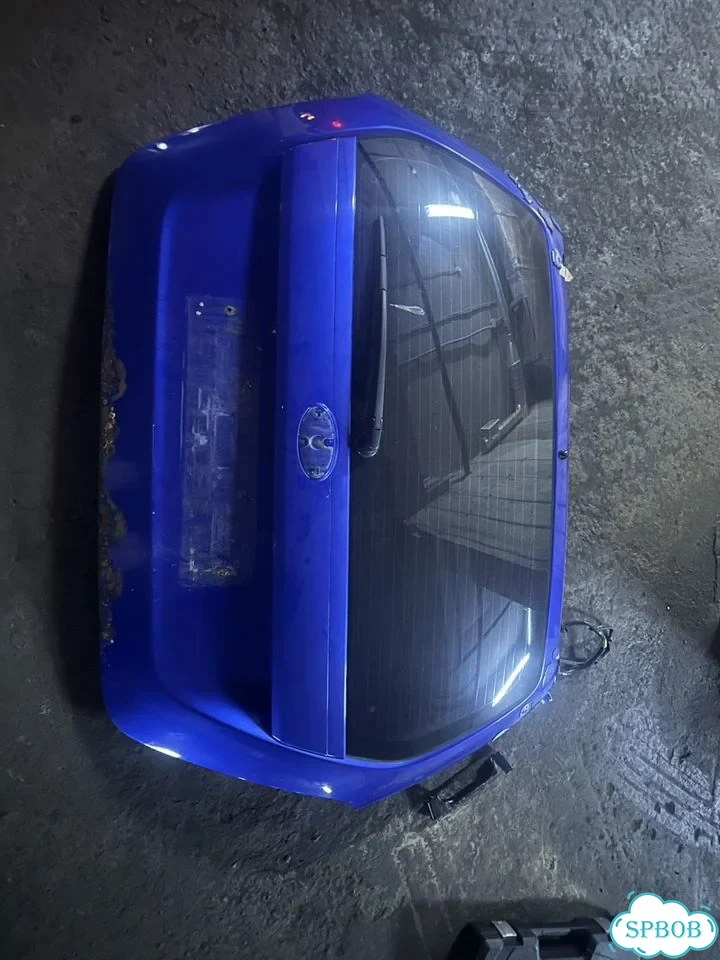 Дверь багажника subaru forester sg9 фото 1