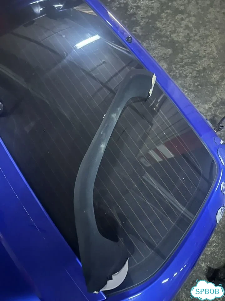 Дверь багажника subaru forester sg9 фото 2