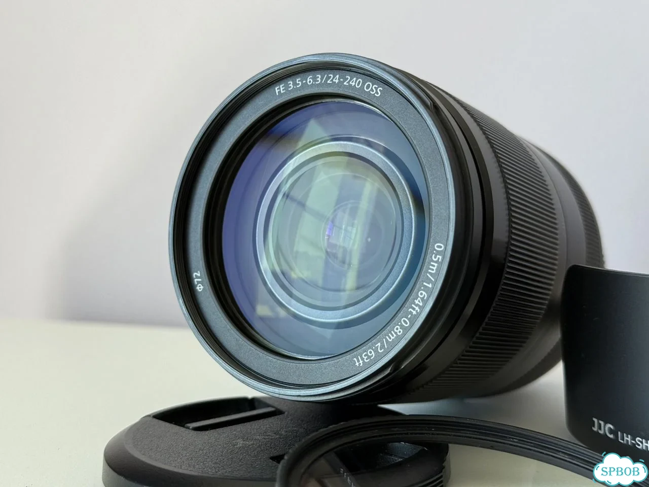 Продам объектив Sony FE 24-240mm f/3.5-6.3 OSS фото 7