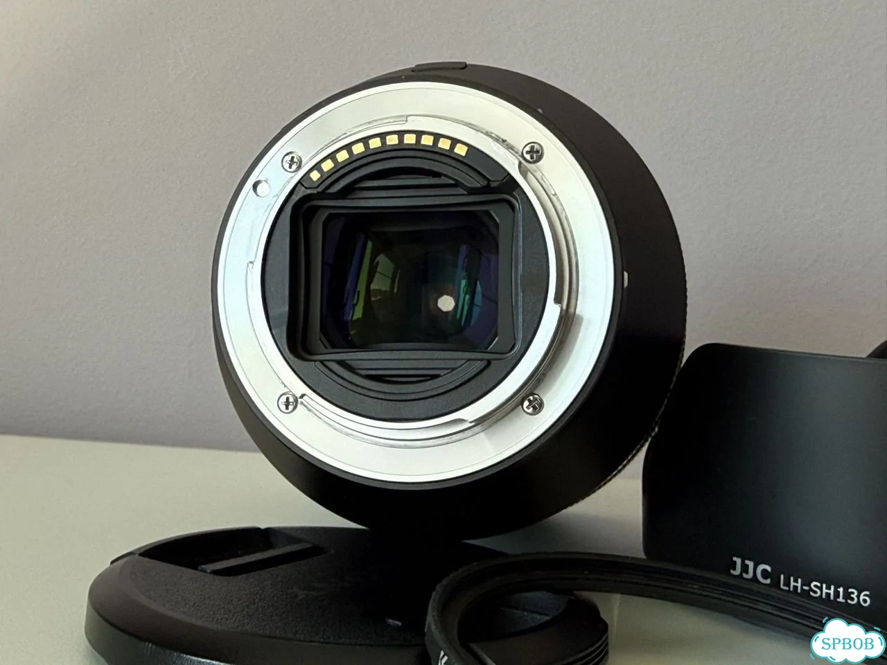 Продам объектив Sony FE 24-240mm f/3.5-6.3 OSS фото 9