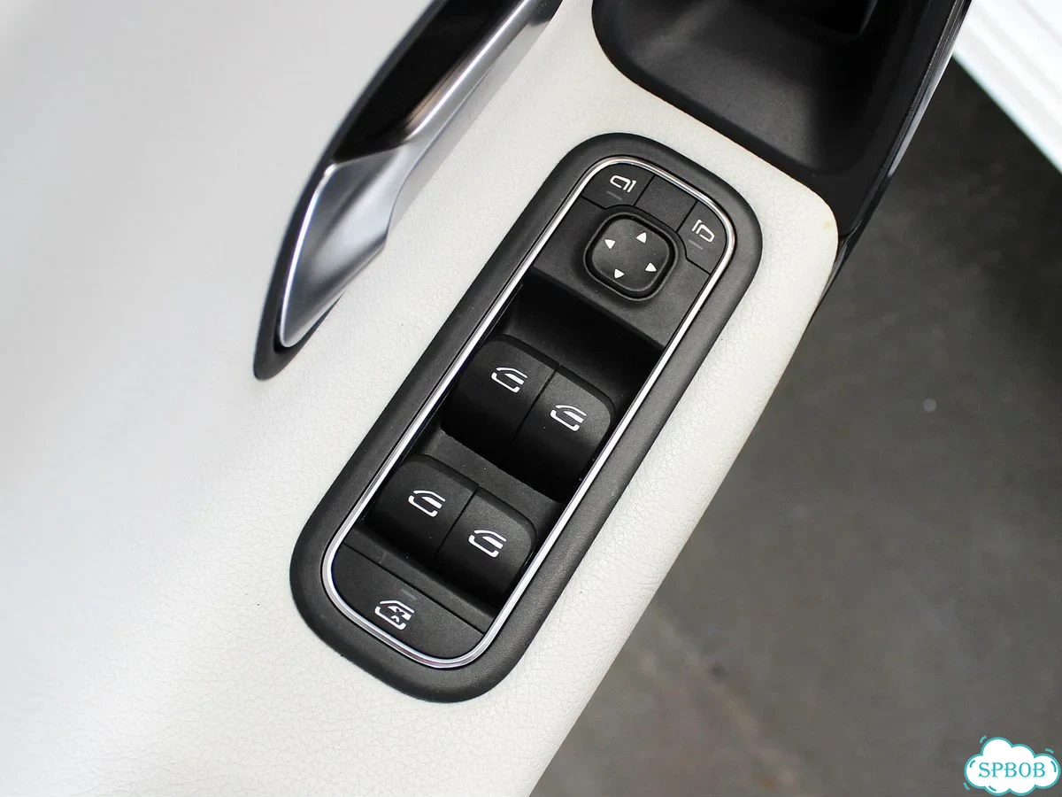 Mercedes-Benz A-класс 1.3 AMT, 2018, 135 000 км фото 18