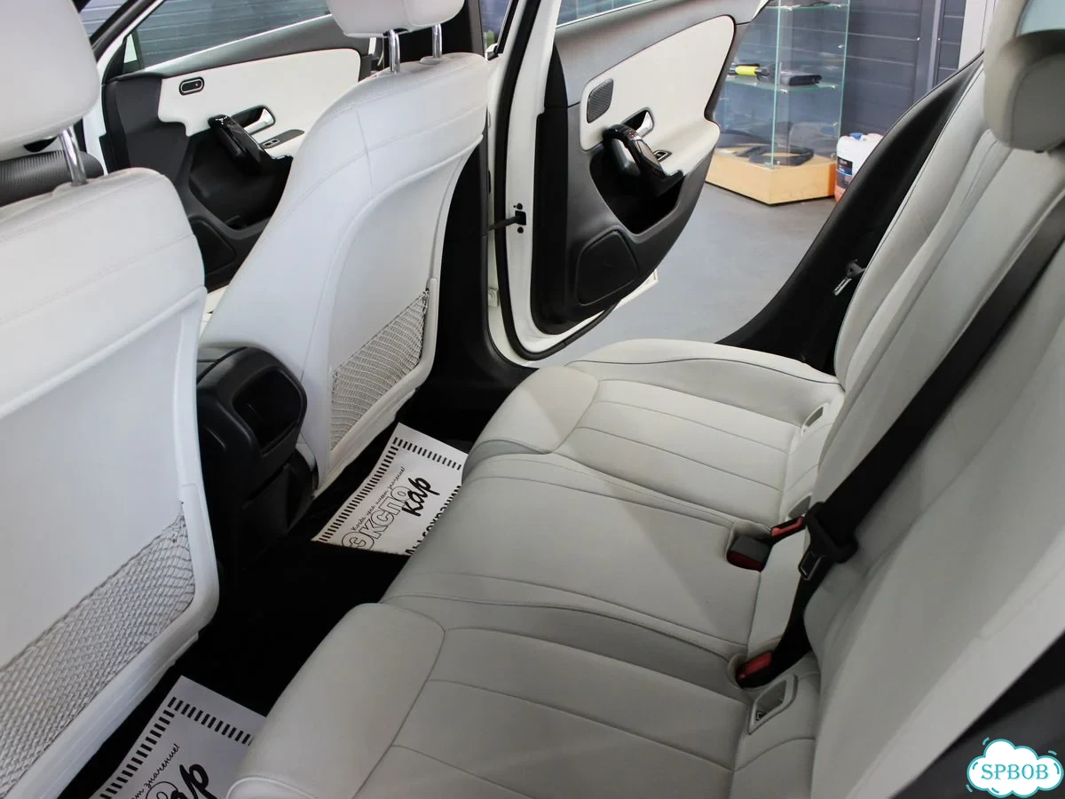 Mercedes-Benz A-класс 1.3 AMT, 2018, 135 000 км фото 9