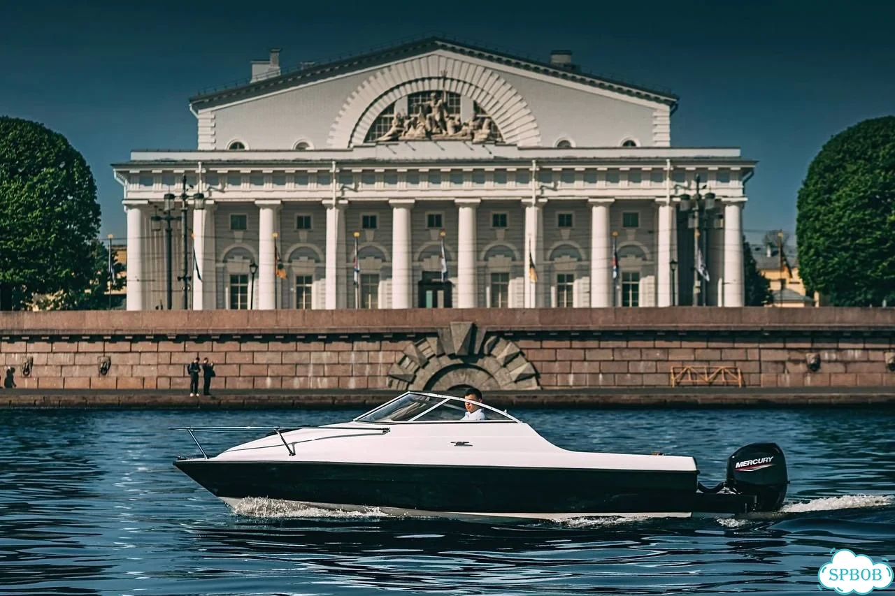 Прогулка на катере с капитаном. Аренда катера фото 7