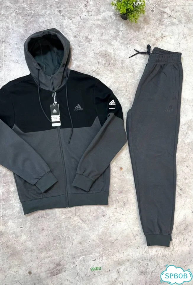 Спортивные костюмы Adidas Terrex фото 1