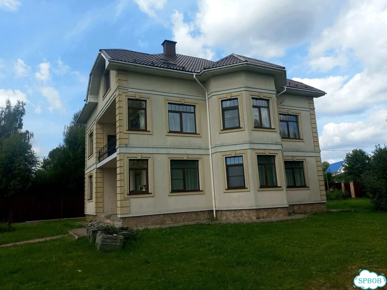 Коттедж 360 м² на участке 16 сот. фото 8