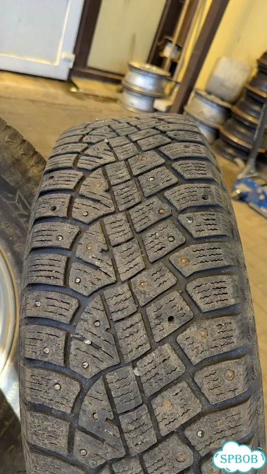Continental IceContact 2 235/75 R16 фото 4