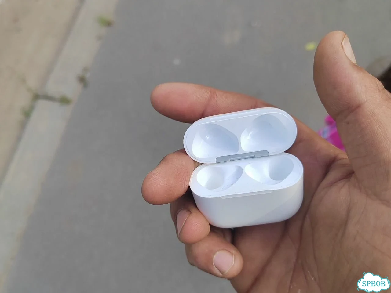 Наушники airpods pro 4 фото 2