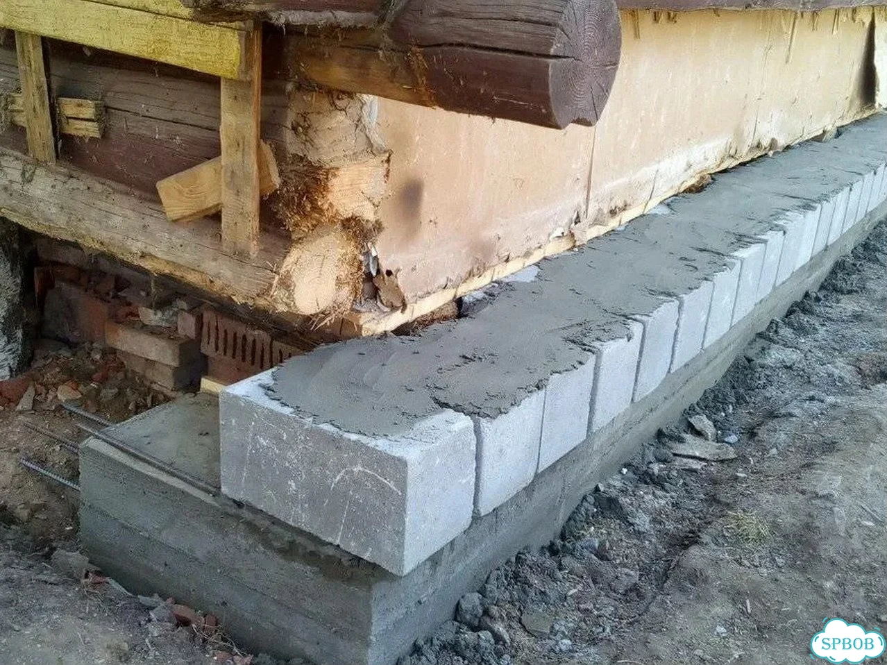 Поднять дом под ключ / Ремонт нижних венцов фото 4