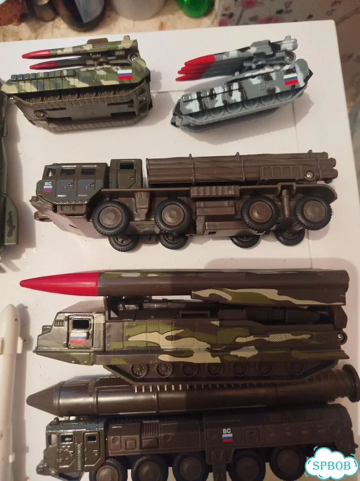 Модельки военной техники фото 3