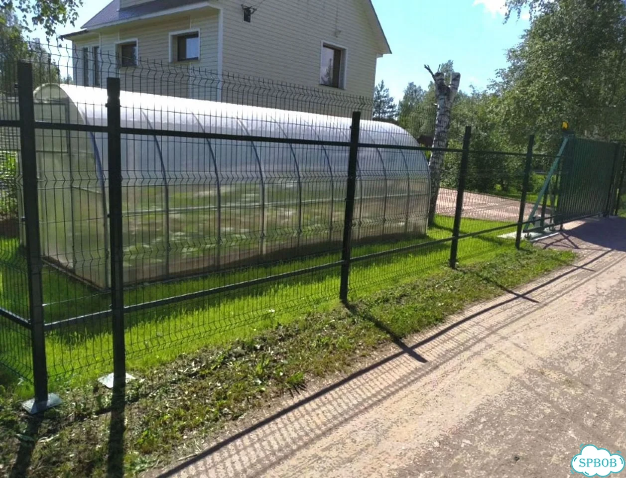 Забор из сетки 3Д гиттер с установкой фото 5