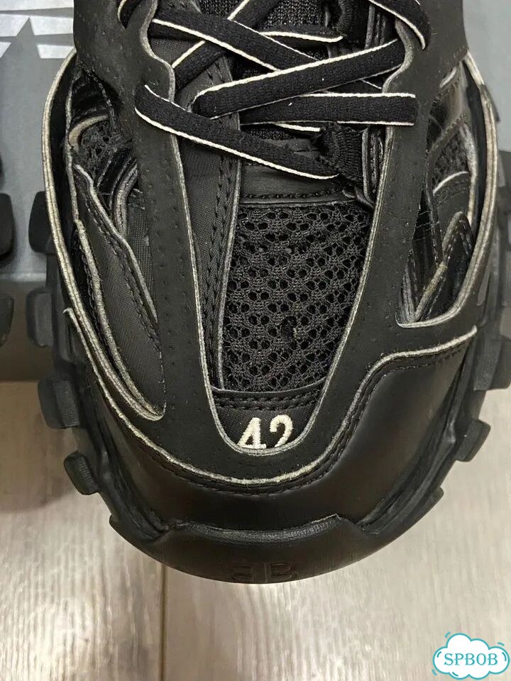 42 Balenciaga track 1 оригинал фото 8