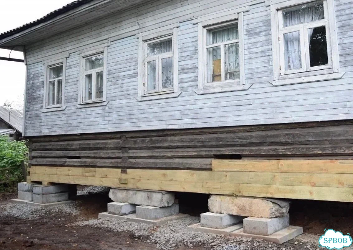Ремонт венцов, полов и лаг. Частная бригада фото 1