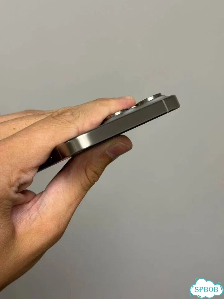 iPhone 15 Pro Max, 256 ГБ, SIM + eSIM фото 6