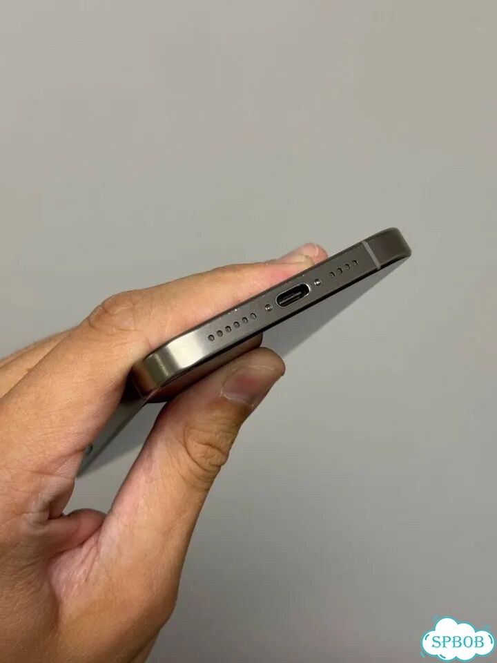 iPhone 15 Pro Max, 256 ГБ, SIM + eSIM фото 8