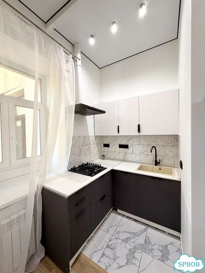 5-к. квартира, 133 м², 3/5 эт. фото 4