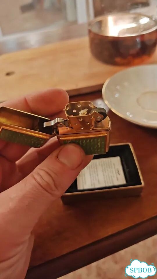Зажигалка zippo Green marble оригинал фото 1