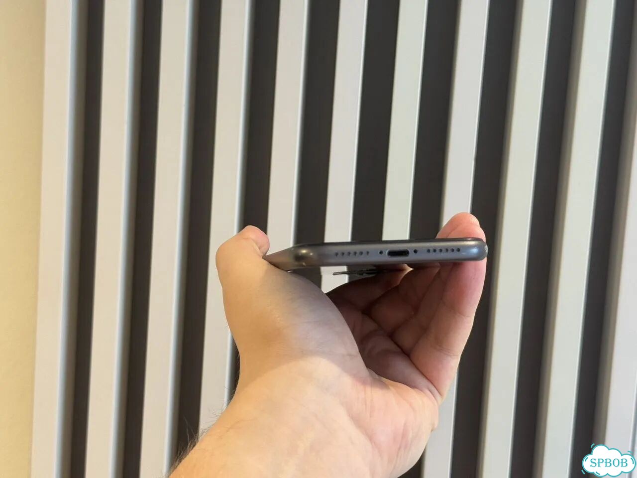 iPhone 11, 64 ГБ, SIM + eSIM фото 5