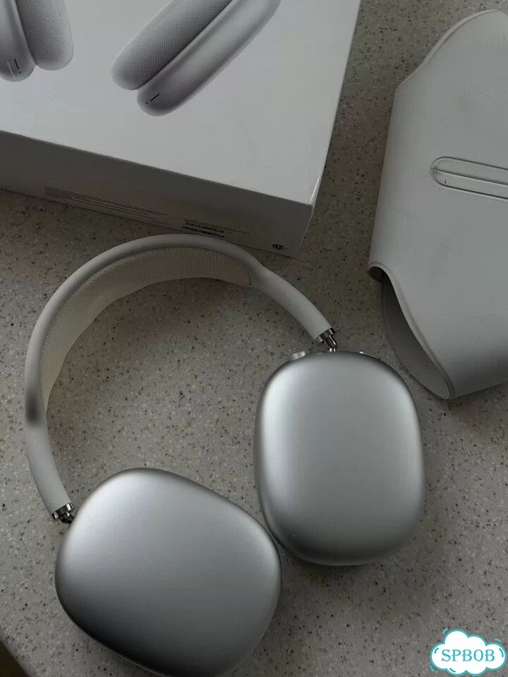 AirPods Max silver фото 1