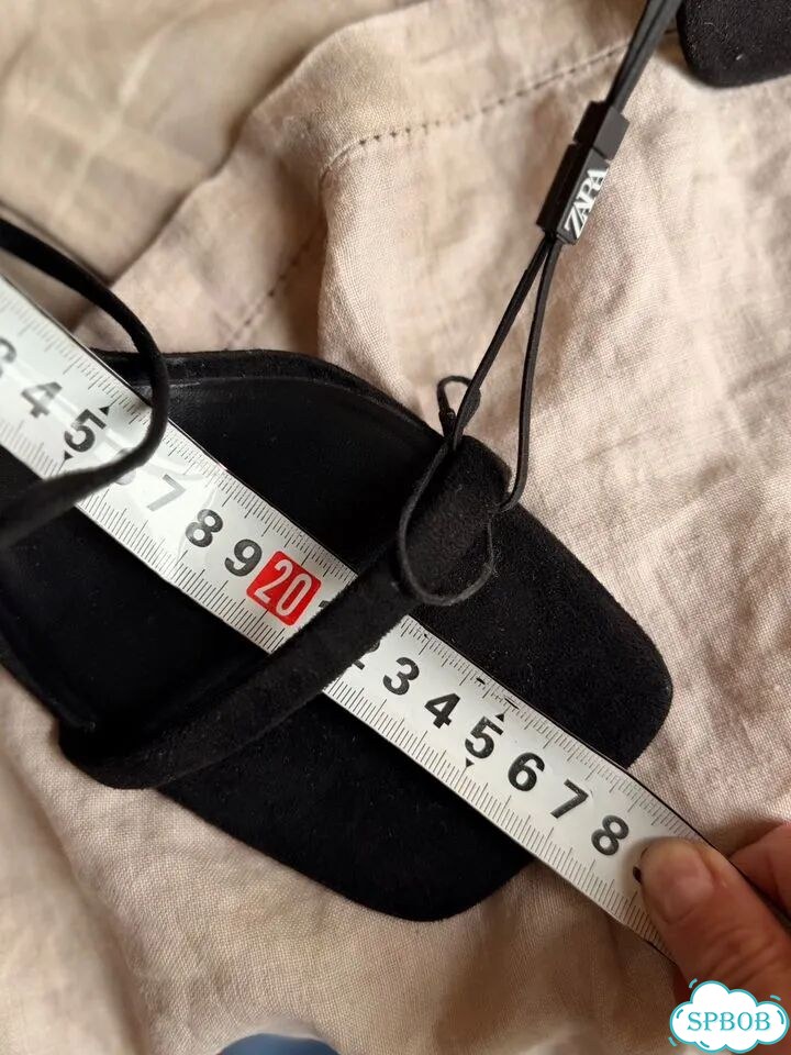 Босоножки на каблуке Zara 42 фото 4
