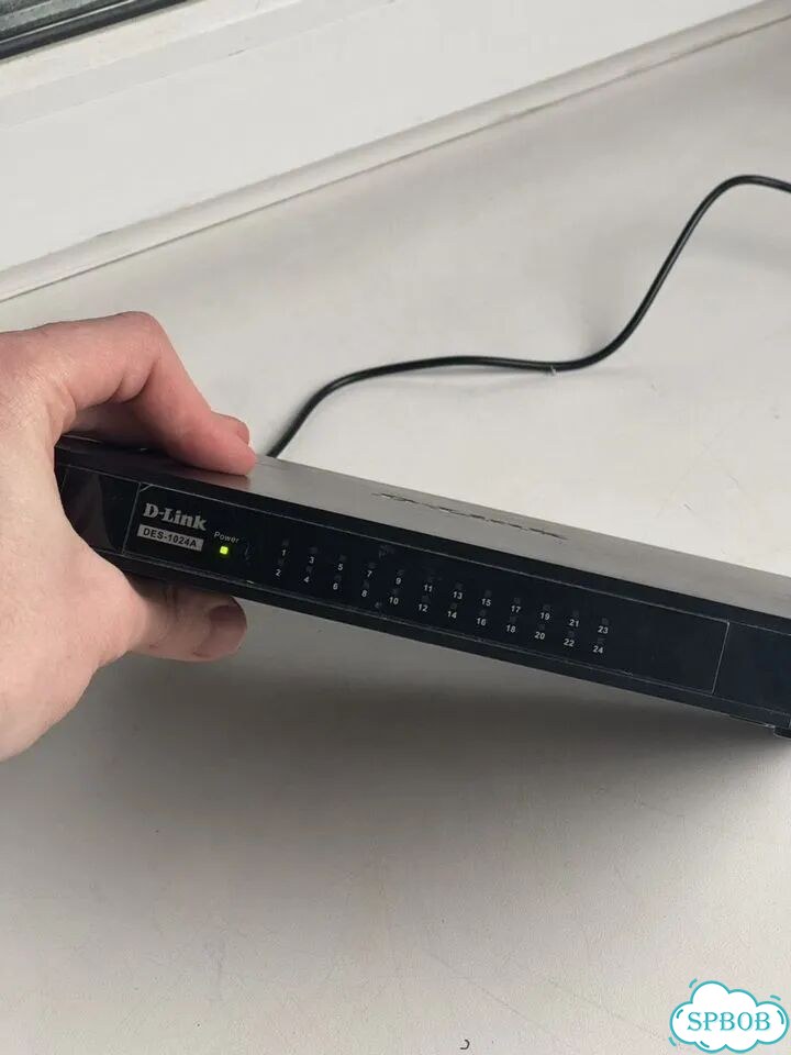 Коммутатор D-Link DES-1024A фото 2