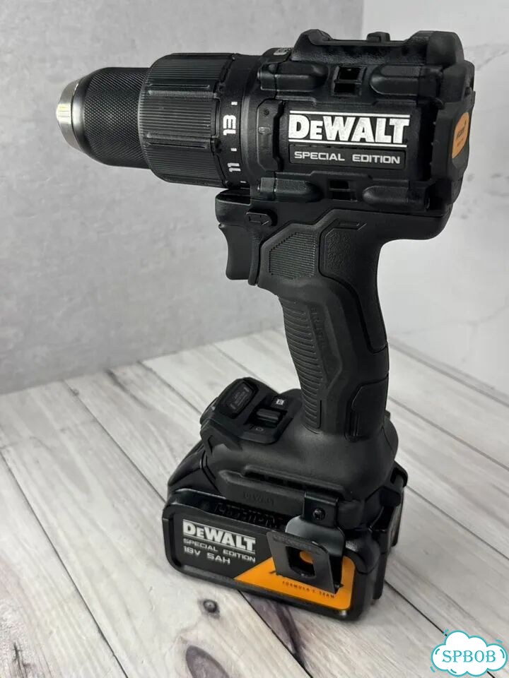 Шуруповерт набор в кейсе Dewalt DCD86MP2KT фото 9