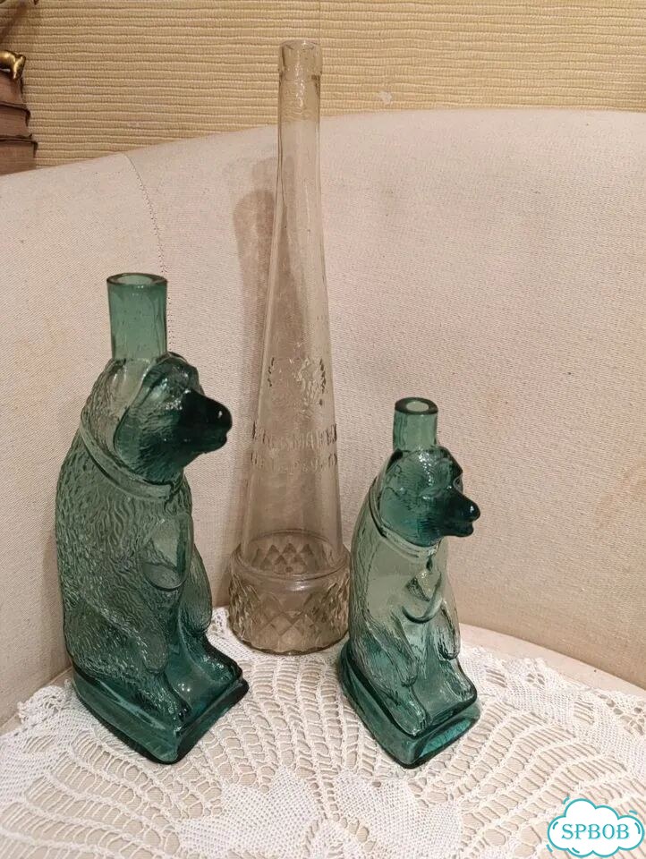 Старинные водочные бутылки фото 1